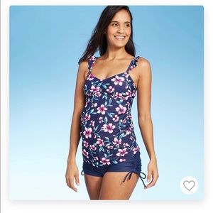 NWT Ingrid & Isabel Maternity Swim Top - Size S